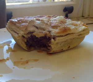 The classic plain meat pie